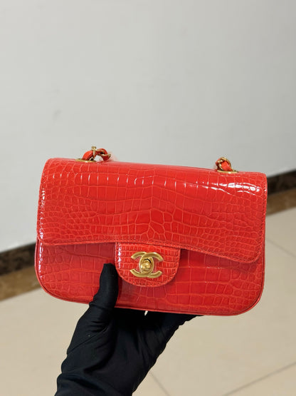 Vintage Alligator Texture Leather Handbag - Women’s Chain Shoulder Bag