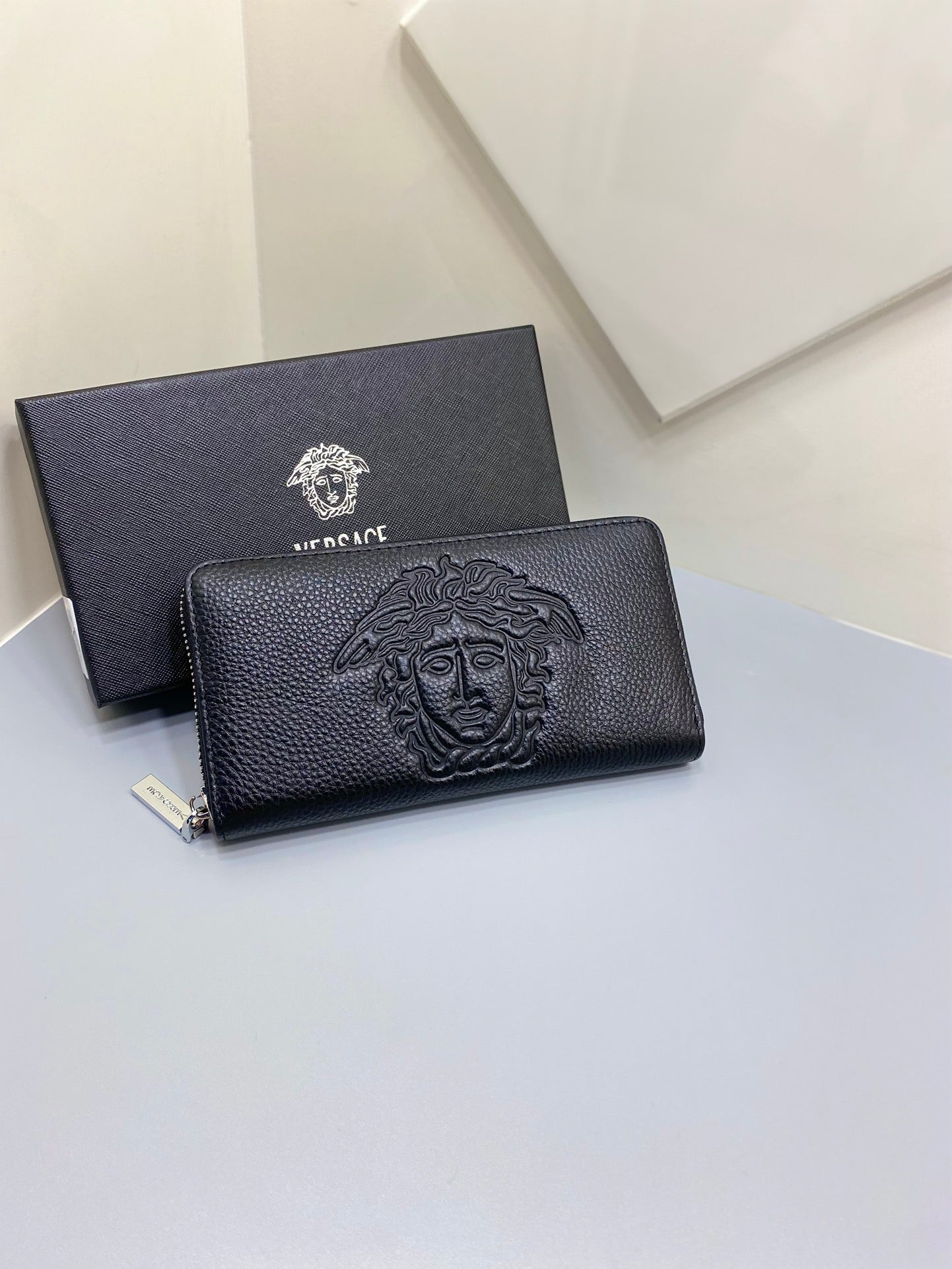 Luxury Embossed Leather Continental Wallet - Zip Around Long Organizer Clutch