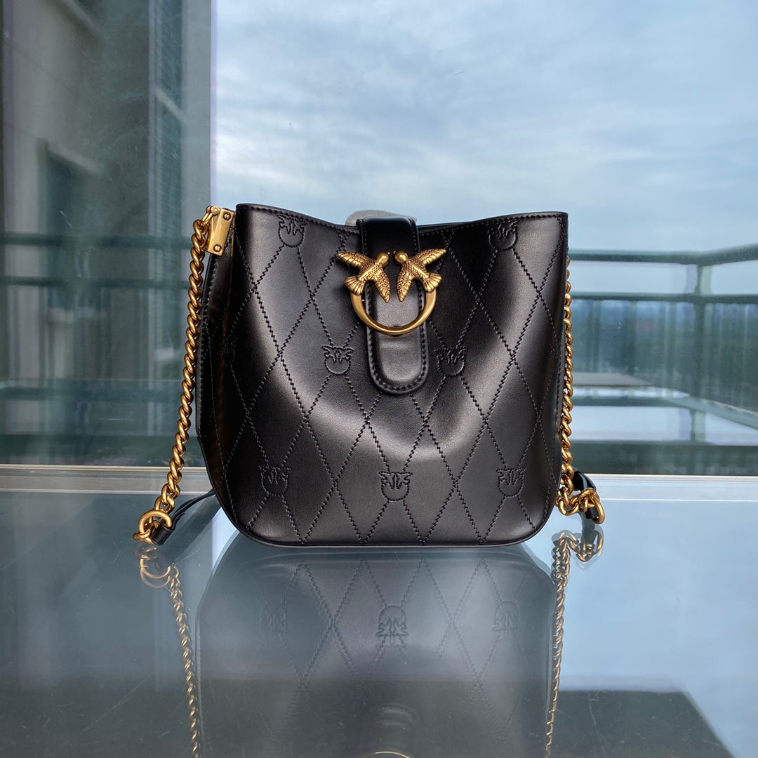 Women’s Embossed Leather Bucket Bag - Gold Chain Shoulder & Crossbody Bag
