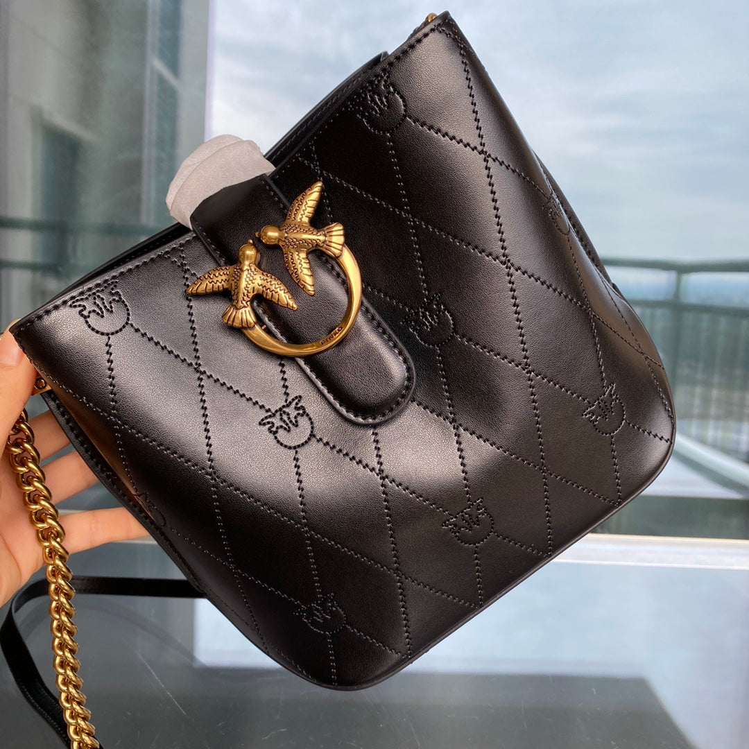Women’s Embossed Leather Bucket Bag - Gold Chain Shoulder & Crossbody Bag
